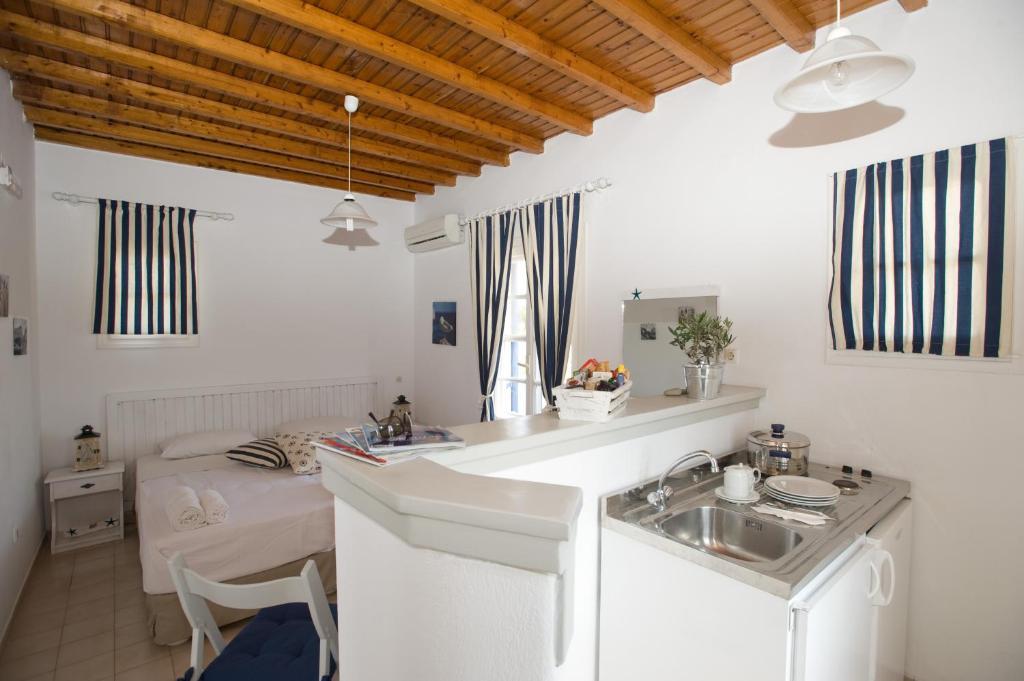 Gryparis' Club Apartments Mykonos Town Quarto foto